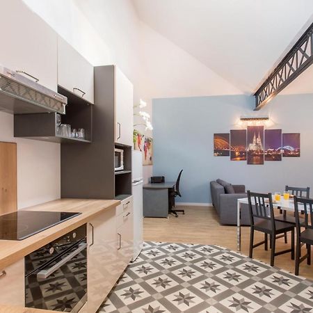 Le Business... Ideal Pour Travailler Mais Pas Que! Tourcoing Exterior foto